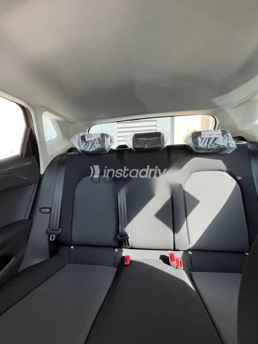 سيات ابيزا 2026 رمادي جديدة للبيع - 5