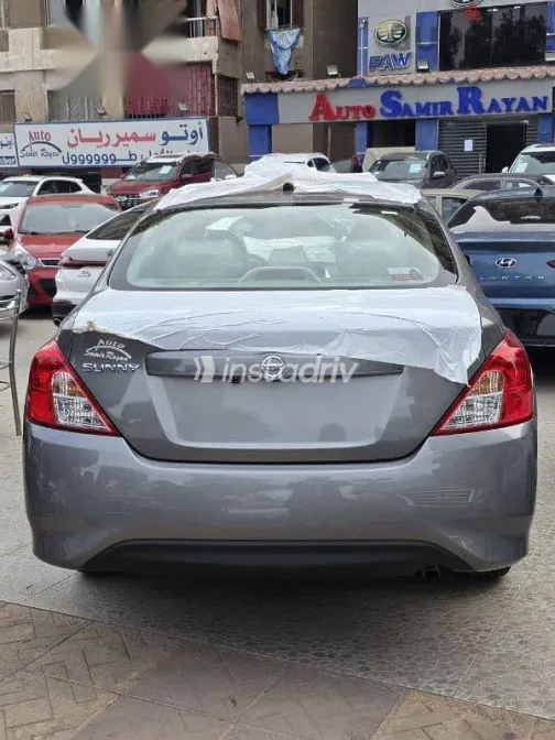 Nissan Sunny 2026 Silver New for Sale - 5