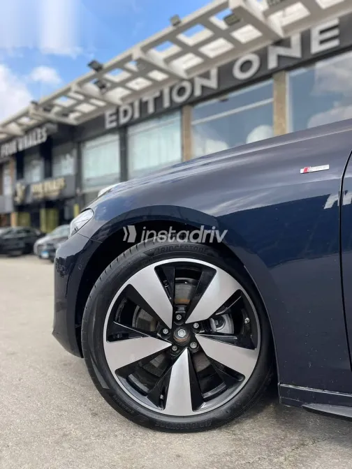 اودي A5 2025 أزرق غامق جديدة للبيع - 4