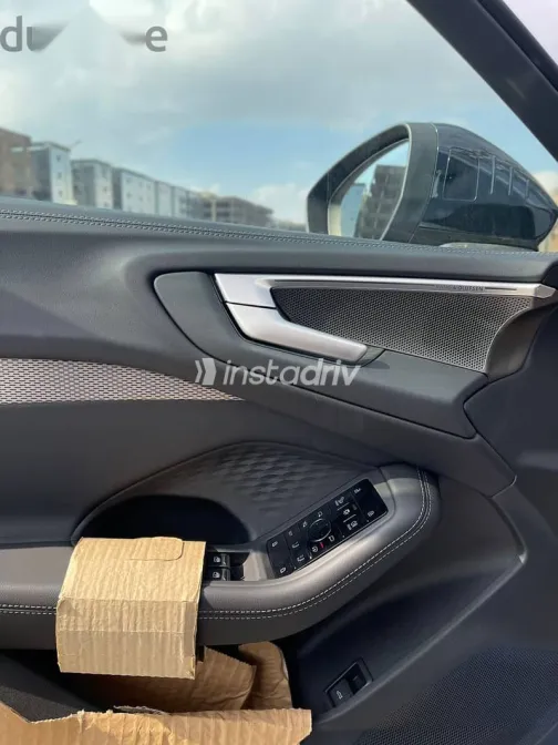 اودي A5 2025 أزرق غامق جديدة للبيع - 5