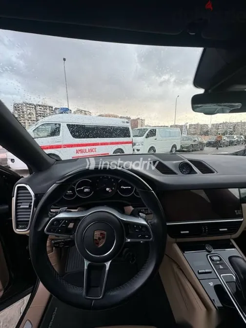 Porsche Cayenne 2022 Black Used for Sale - 1