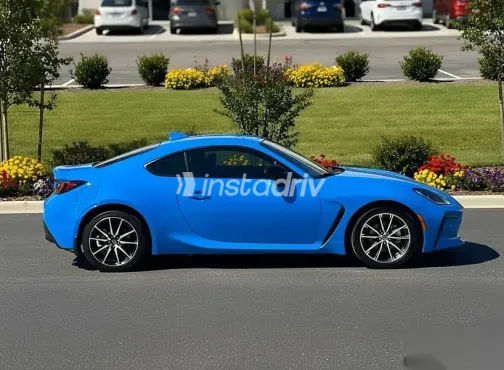 تويوتا GR86 2024 أزرق غامق مستعملة للبيع - 3