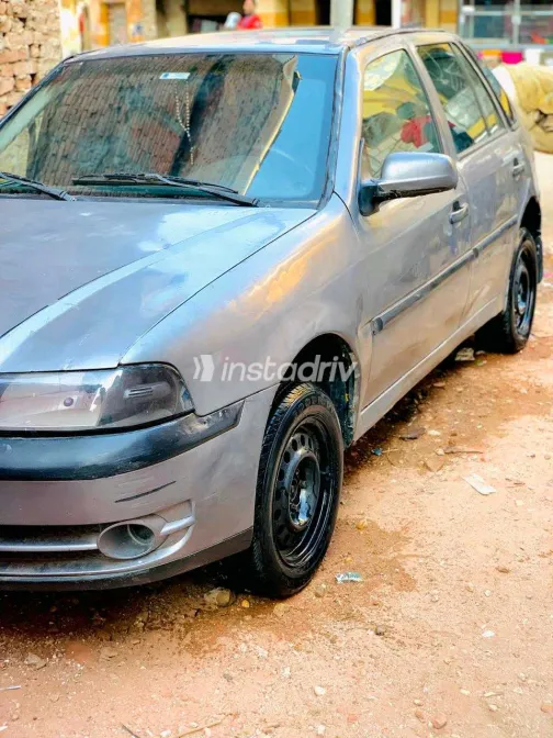 فولكس فاغن بوينتر 2005 أبيض مستعملة للبيع - 2