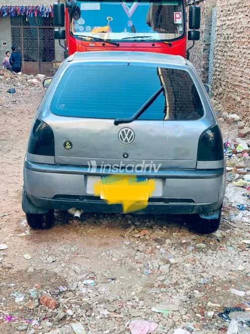 فولكس فاغن بوينتر 2005 أبيض مستعملة للبيع - 3