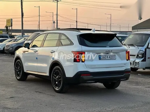 Kia Sorento 2025 White Used for Sale - 7