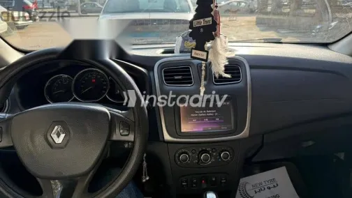 Renault Sandero 2016 Silver Used for Sale - 6