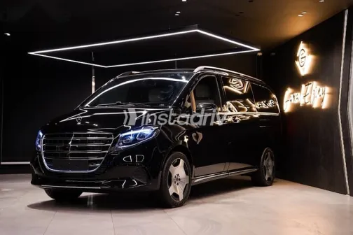 مرسيدس 300 2026 أسود جديدة للبيع - 4