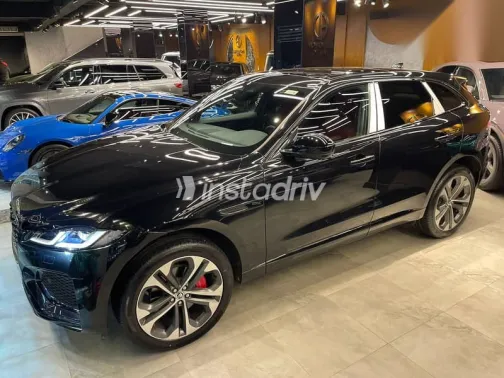جاكوار اف بيس 2024 أسود جديدة للبيع - 3