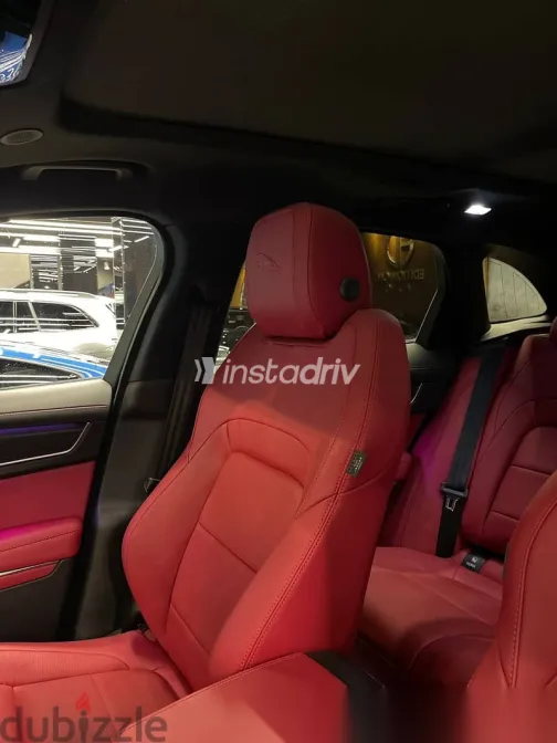 جاكوار اف بيس 2024 أسود جديدة للبيع - 7