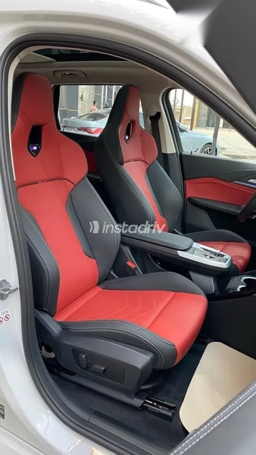 بي ام دبليو اى اكس 1 2024 أبيض جديدة للبيع - 4