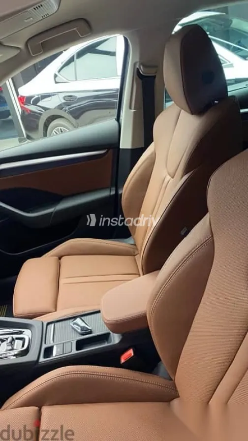 سكودا اوكتافيا 2025 أسود جديدة للبيع - 8