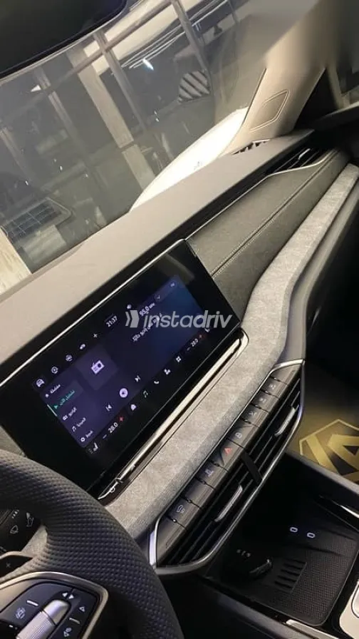 سكودا اوكتافيا 2025 أسود جديدة للبيع - 9
