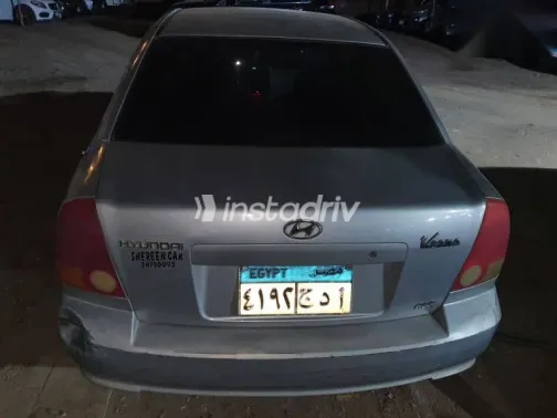 هيونداي فيرنا 2017 فضي مستعملة للبيع - 1