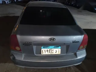 هيونداي فيرنا 2017 فضي مستعملة للبيع