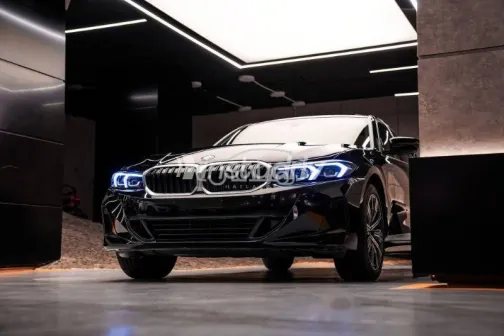 BMW 320 2024 Black Used for Sale - 1