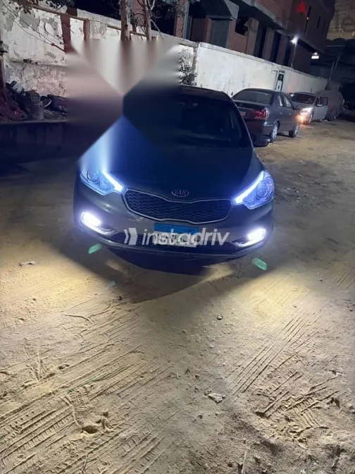 Kia Cerato 2016 Silver Used for Sale - 3