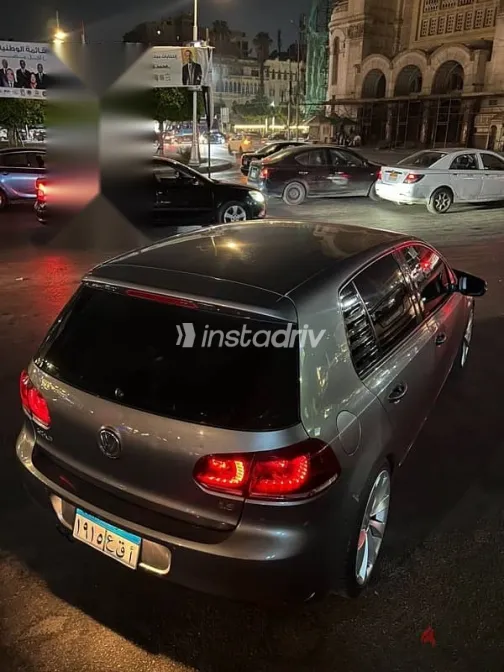 فولكس فاغن جولف 2012 فضي مستعملة للبيع - 6