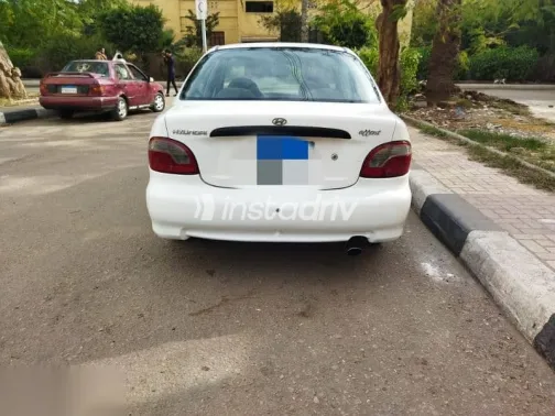 هيونداي اكسنت 2005 أبيض مستعملة للبيع - 3