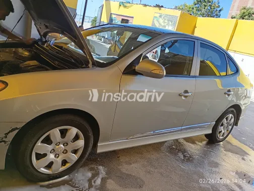 Hyundai Elantra HD 2019 White Used for Sale - 6