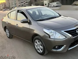 نيسان صنى 2016 ذهبي مستعملة للبيع