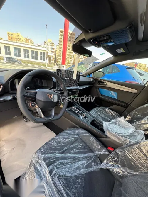 Cupra Leon 2026 Gray New for Sale - 4