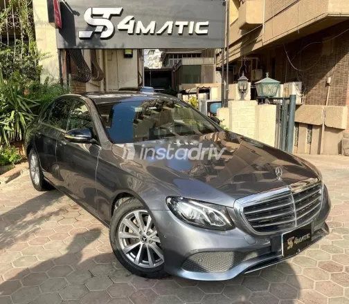 مرسيدس E 180 2019 رمادي مستعملة للبيع - 3