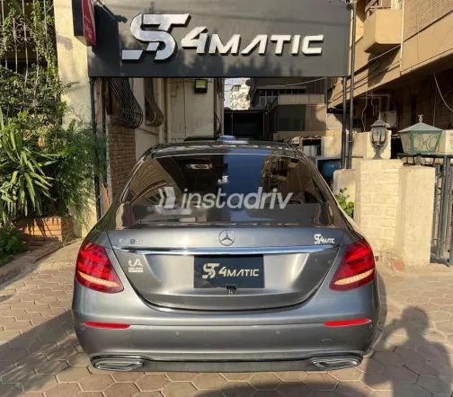 مرسيدس E 180 2019 رمادي مستعملة للبيع - 5