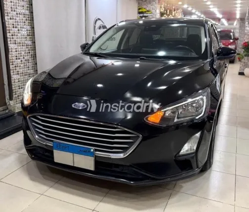 فورد فوكس 2021 أسود مستعملة للبيع - 2