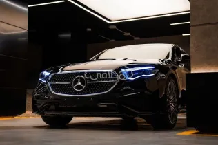 مرسيدس E 200 2024 أسود مستعملة للبيع