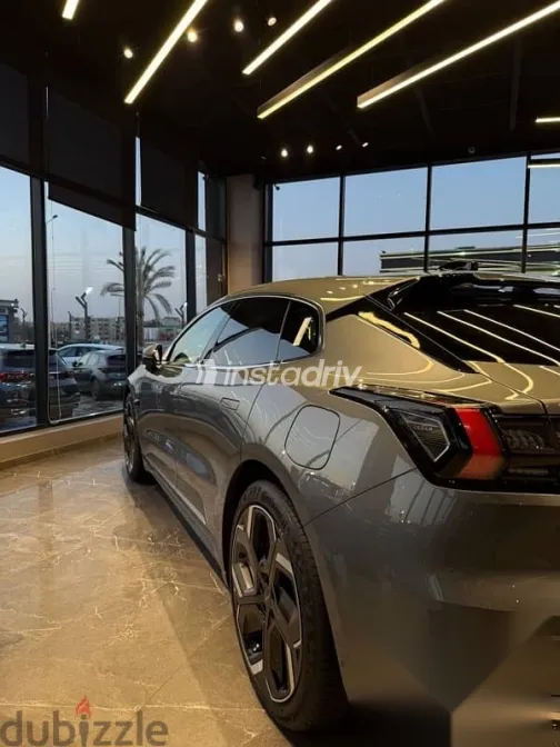 Zeekr 001 2025 Gray New for Sale - 6