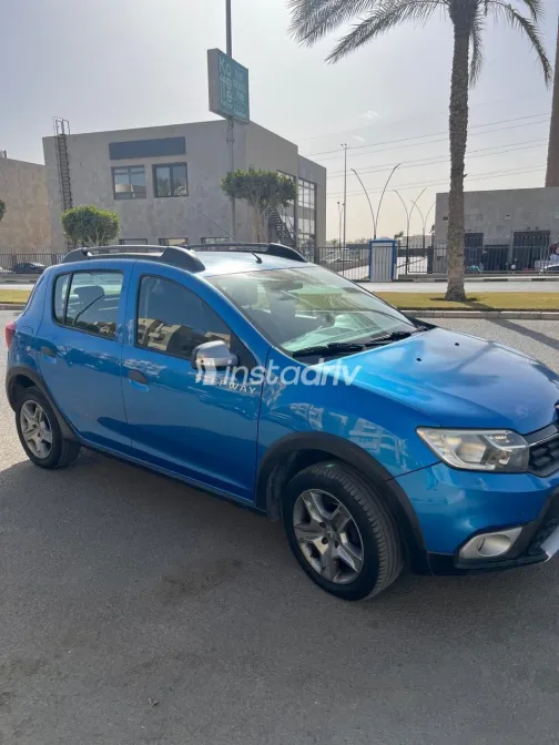 Renault Sandero Step Way 2018 White Used for Sale - 1