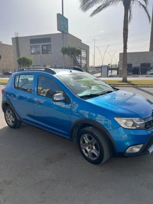 رينو سانديرو  ( ستيب  واى ) 2018 أبيض مستعملة للبيع