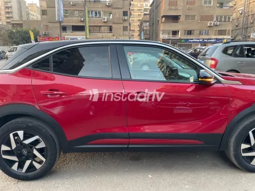 اوبل موكا 2022 أبيض مستعملة للبيع - 1