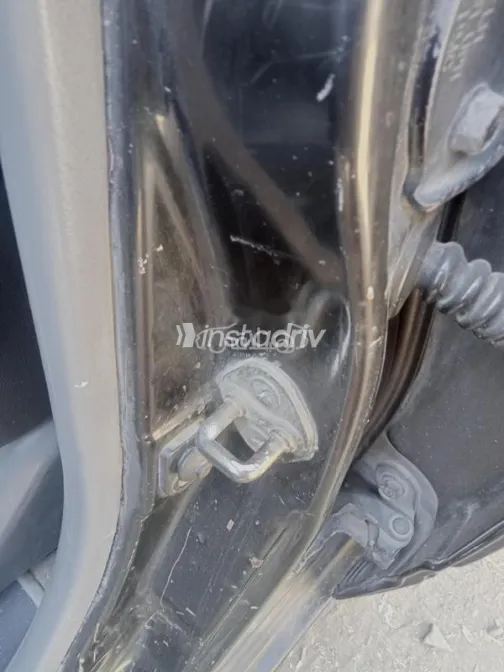 Hyundai Verna 2006 Black Used for Sale - 4