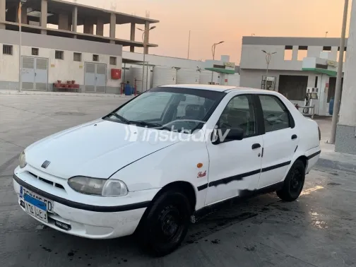 فيات سينا 2003 أبيض مستعملة للبيع - 2