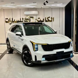 كيا سورينتو 2025 أبيض جديدة للبيع