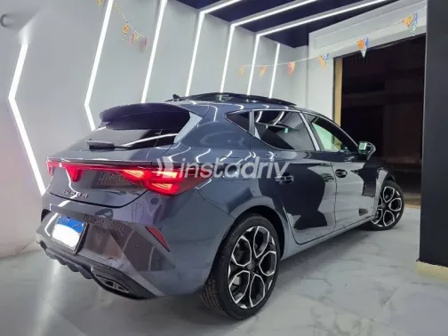 Cupra Leon 2025 Dark Blue Used for Sale - 4