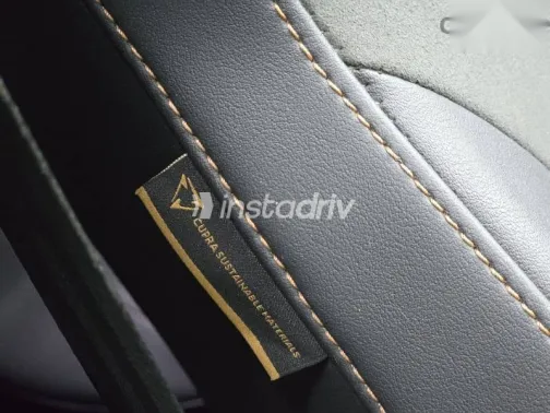 Cupra Leon 2025 Dark Blue Used for Sale - 8