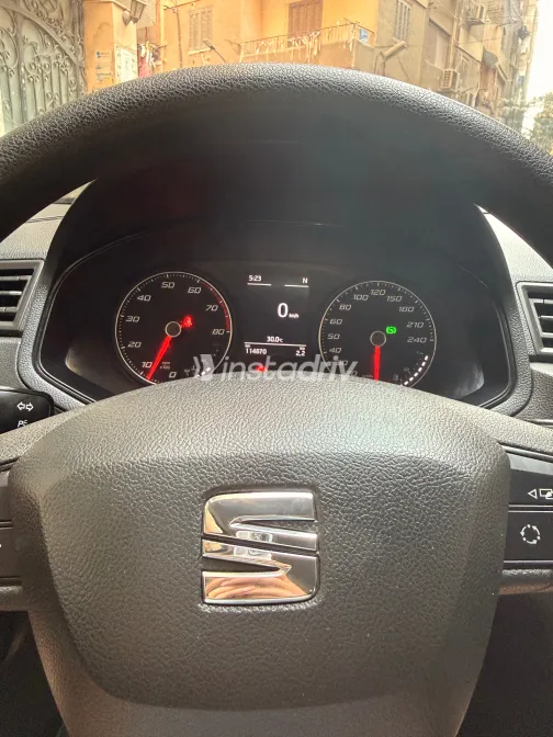 سيات ابيزا 2020 أبيض مستعملة للبيع - 1