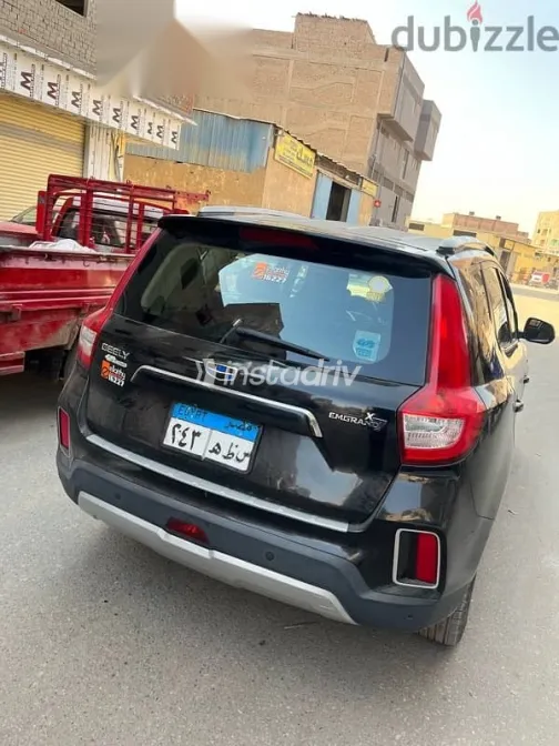 جيلي امجراند 2019 أسود مستعملة للبيع - 2