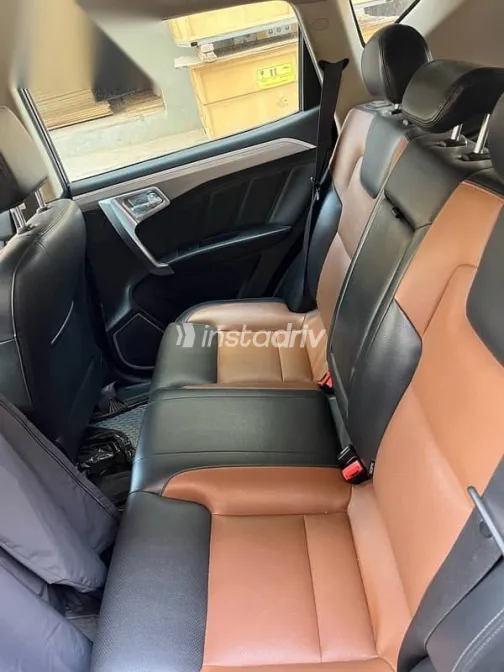 جيلي امجراند 2019 أسود مستعملة للبيع - 4