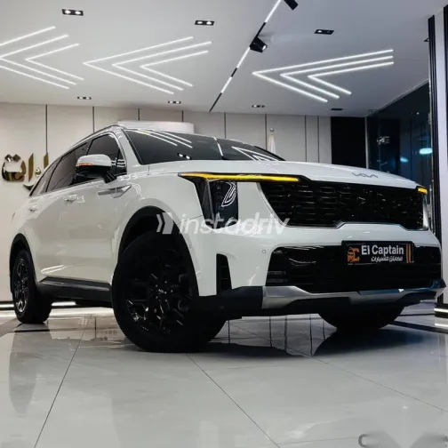 كيا سورينتو 2024 أبيض مستعملة للبيع - 2