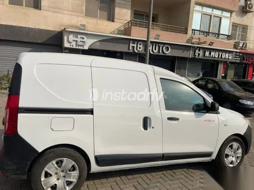 رينو دوكر 2021 أبيض مستعملة للبيع - 2