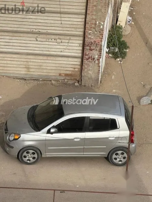 كيا بيكانتو 2011 فضي مستعملة للبيع - 2
