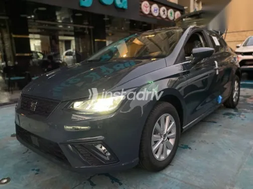 سيات ابيزا 2026 أسود جديدة للبيع - 1