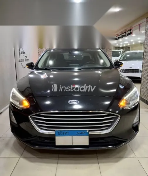 فورد فوكس 2021 أسود مستعملة للبيع - 1