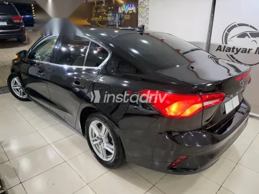 فورد فوكس 2021 أسود مستعملة للبيع - 8
