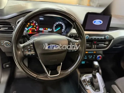 فورد فوكس 2021 أسود مستعملة للبيع - 9