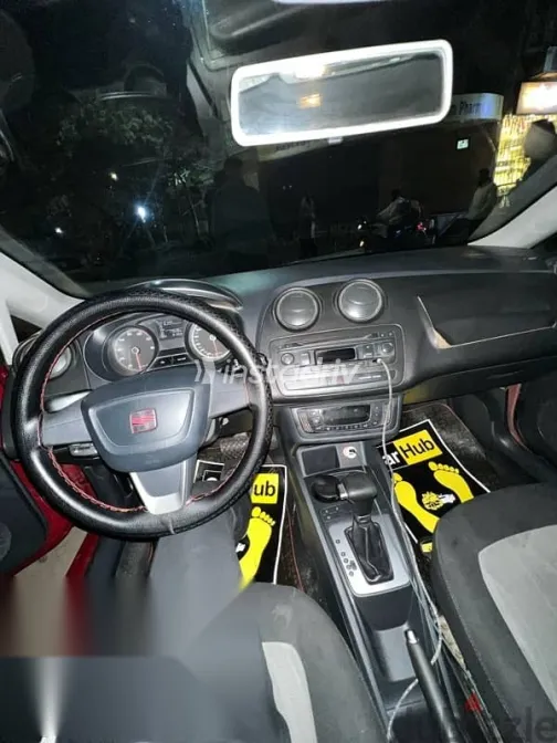 سيات ابيزا 2014 أحمر مستعملة للبيع - 7