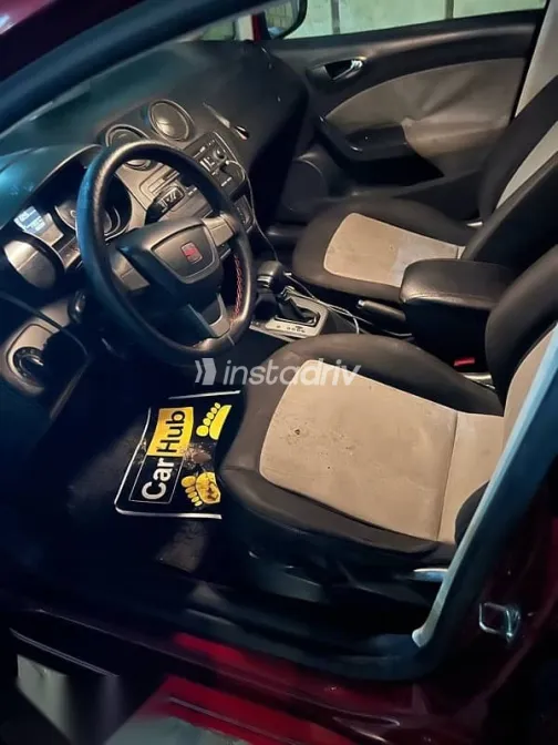 سيات ابيزا 2014 أحمر مستعملة للبيع - 8